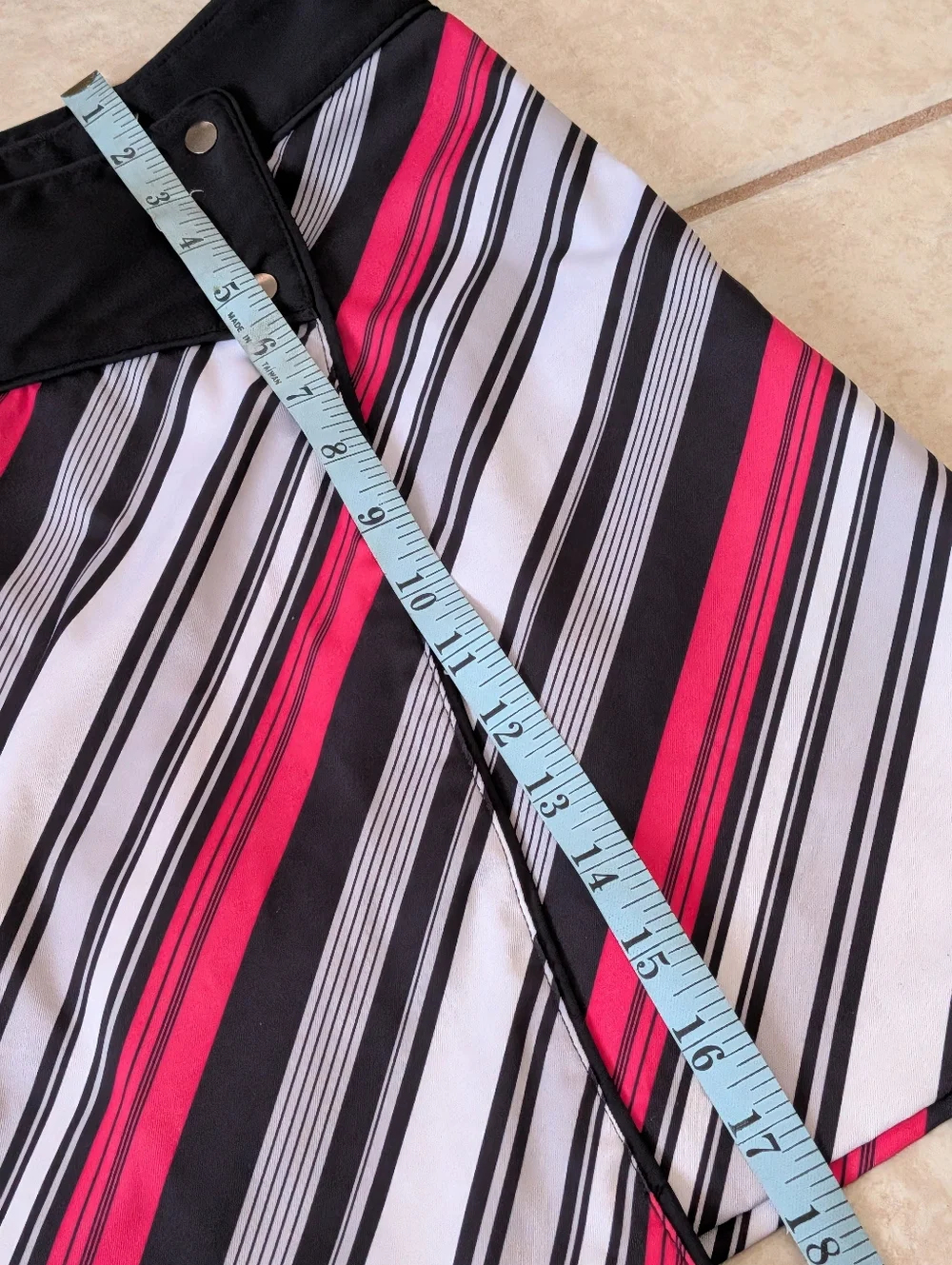 GymShark Athletic Striped Skort Size 4